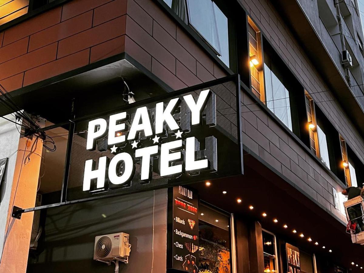 Peaky Hotel Durrës 외부 사진