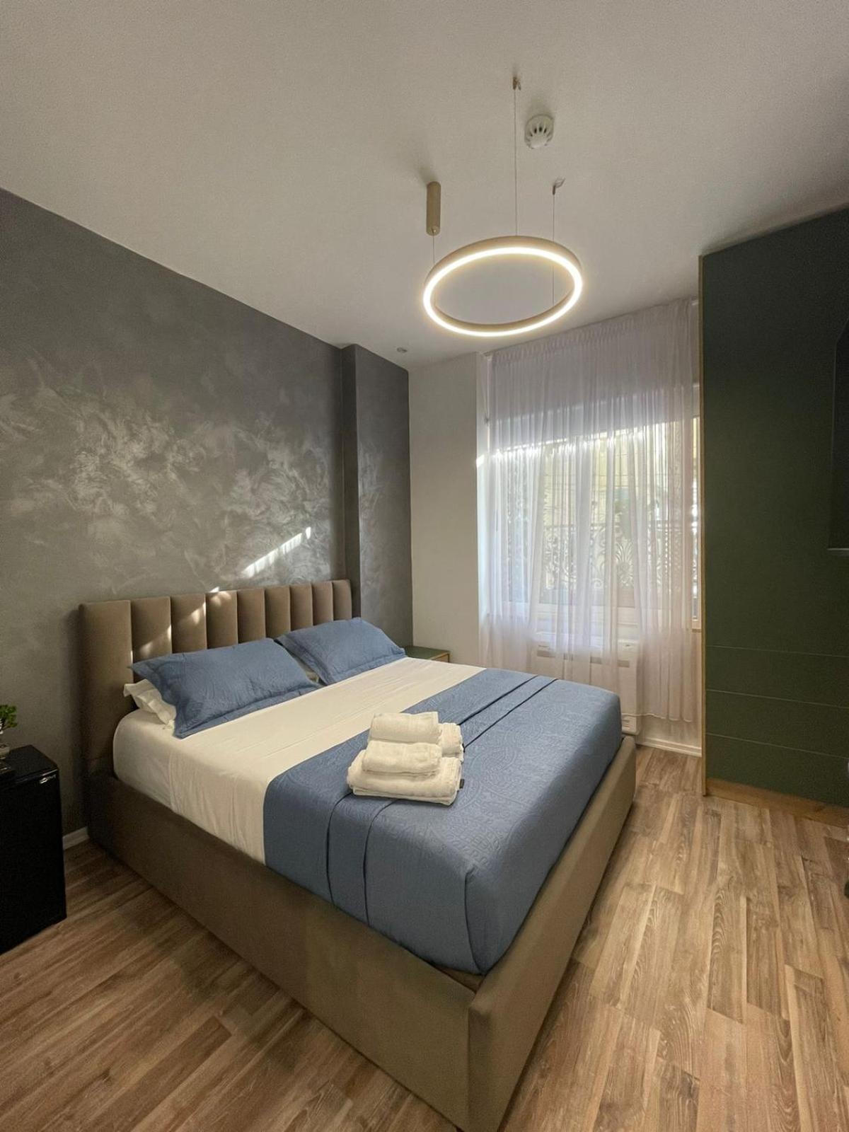 Peaky Hotel Durrës 외부 사진