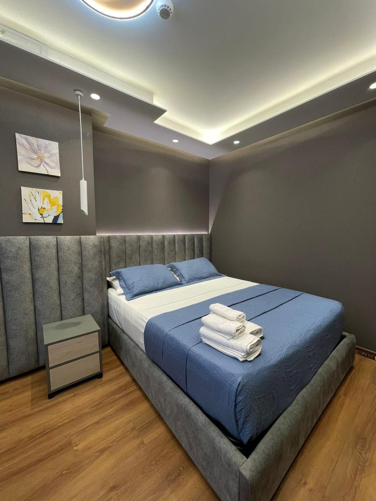 Peaky Hotel Durrës 외부 사진