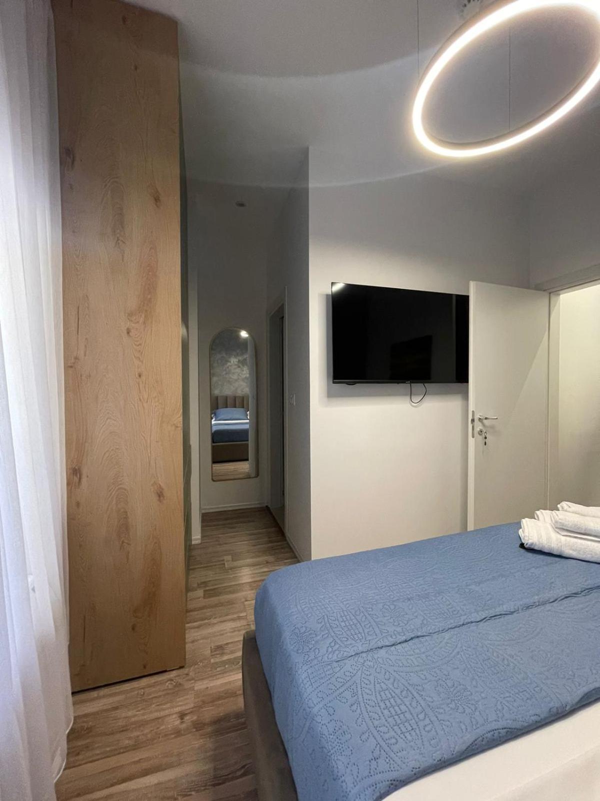 Peaky Hotel Durrës 외부 사진