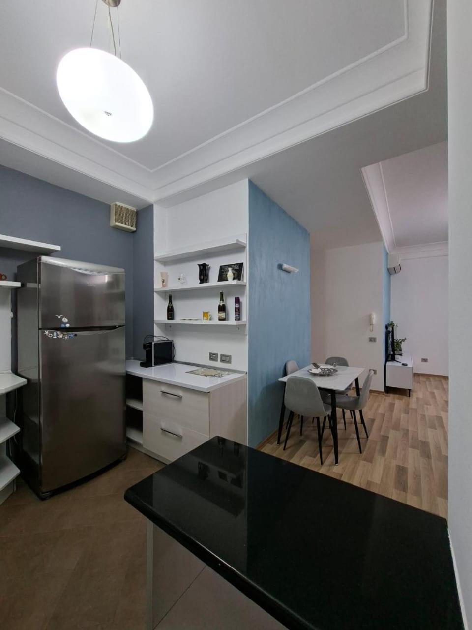 Peaky Hotel Durrës 외부 사진