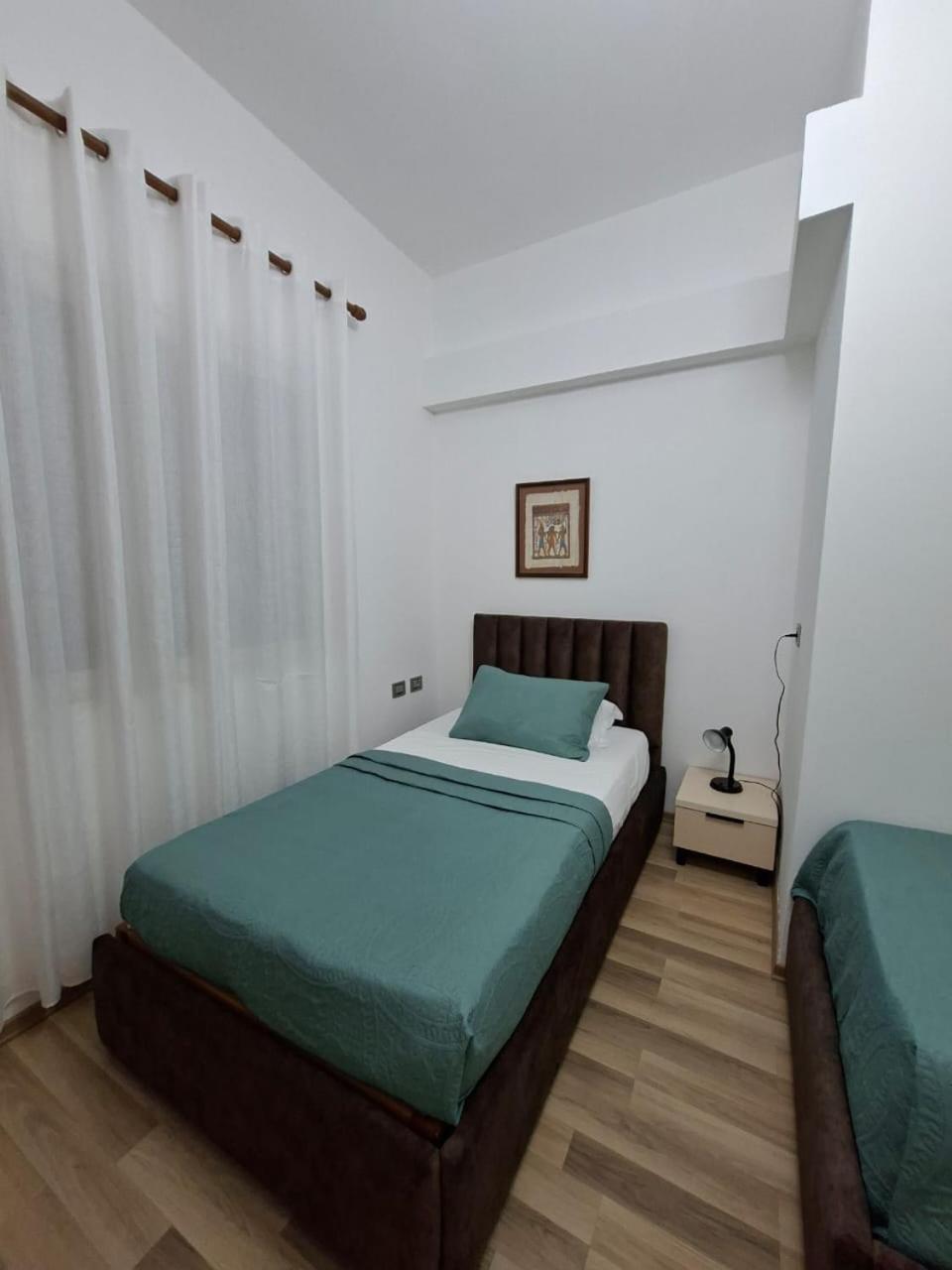 Peaky Hotel Durrës 외부 사진
